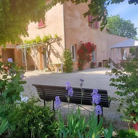 A L'ombre Des Tilleuls Holiday home Vaison-la-Romaine