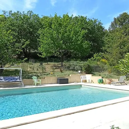 A L'ombre Des Tilleuls Holiday home